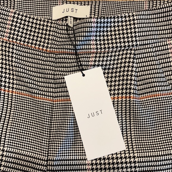 Just brand female suit combo - Picture 4 of 8